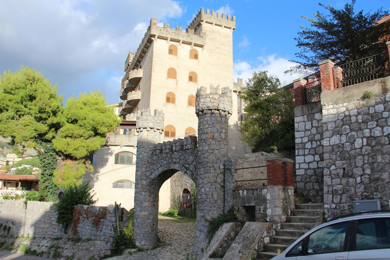 Hotel Castello Di Giuliano Montelepre Eksteriør bilde